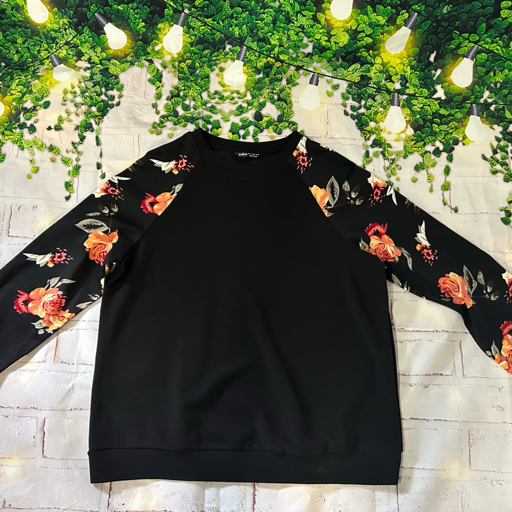 SHEIN Blouse Black/multi color. Sz Large
